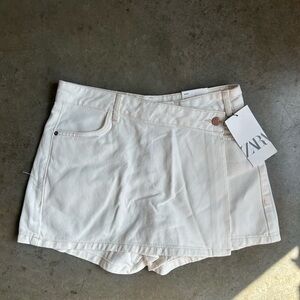 Zara denim mini skort skirt off white nwt Xs